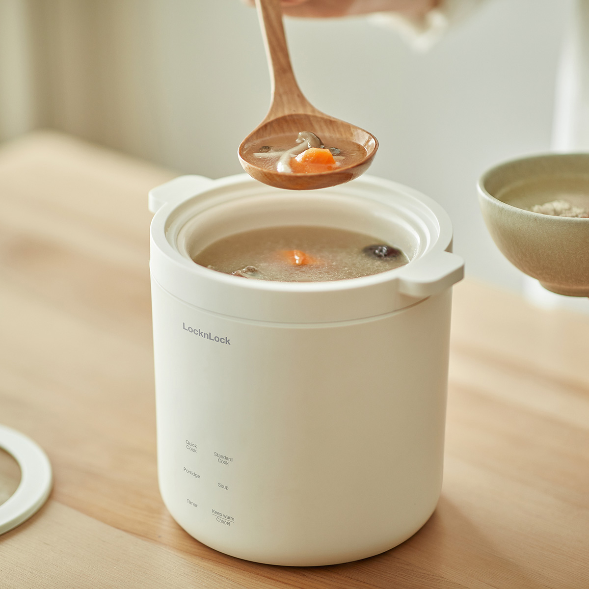 Nồi Cơm Điện Mini LocknLock Bianco Mini Rice Cooker 220V, 50Hz, 300W, 0.6L - Màu Ngà - EJR314IVY, , large image number 3